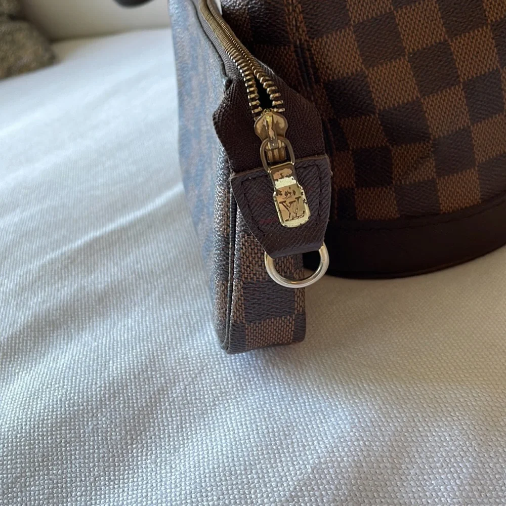 Authentic Louis Vuitton Damier Ebene Bucket Marais Shoulder Bag Purse Brown - Picture 12 of 16